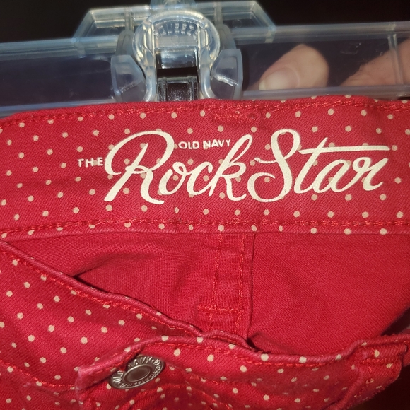 Women's Outfit from Old Navy and Candies - Picture 5 of 6